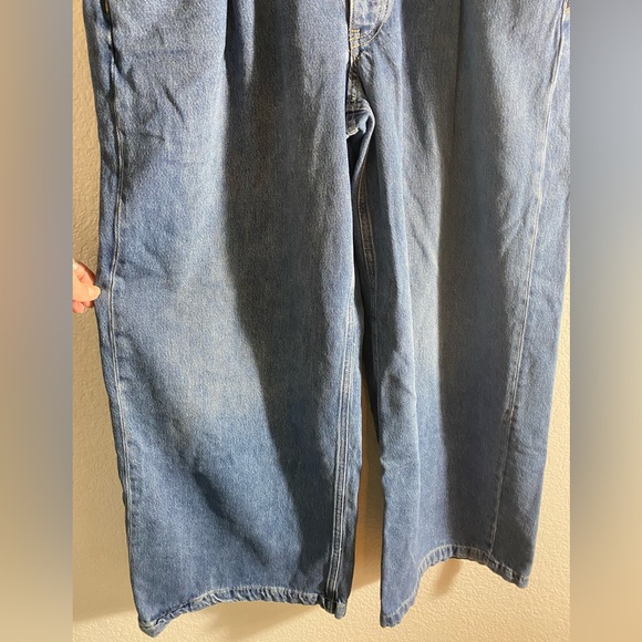 We The Free Super Sweeper Wide Leg denim jeans. Hard to find. Size Large - Picture 4 of 10